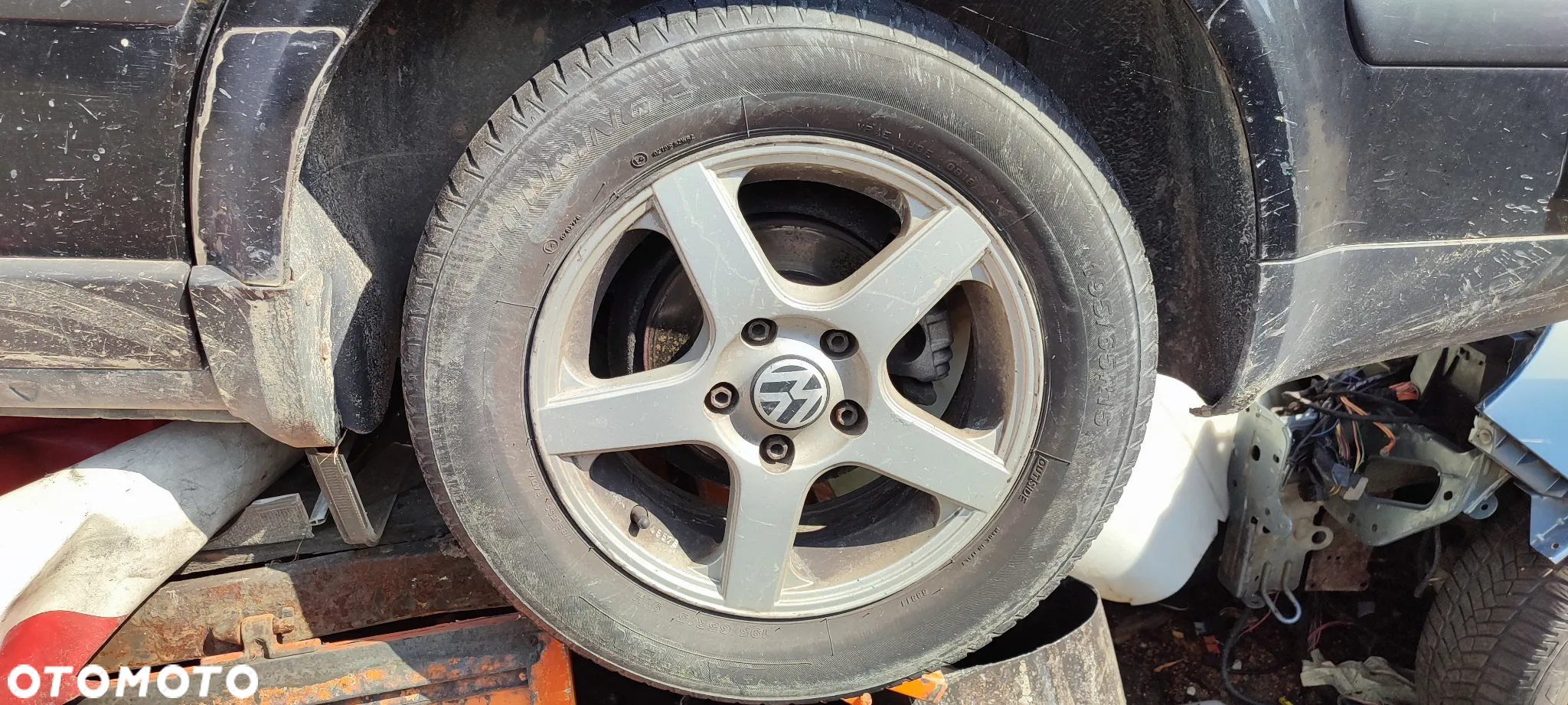 FELGI ALUMINIOWE + OPONY Volkswagen Passat B5 FL  5x112 ET 38 195/65 R15 - 2