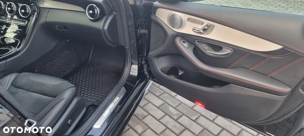 Mercedes-Benz Klasa C AMG 43 4Matic AMG TCT 9G - 27