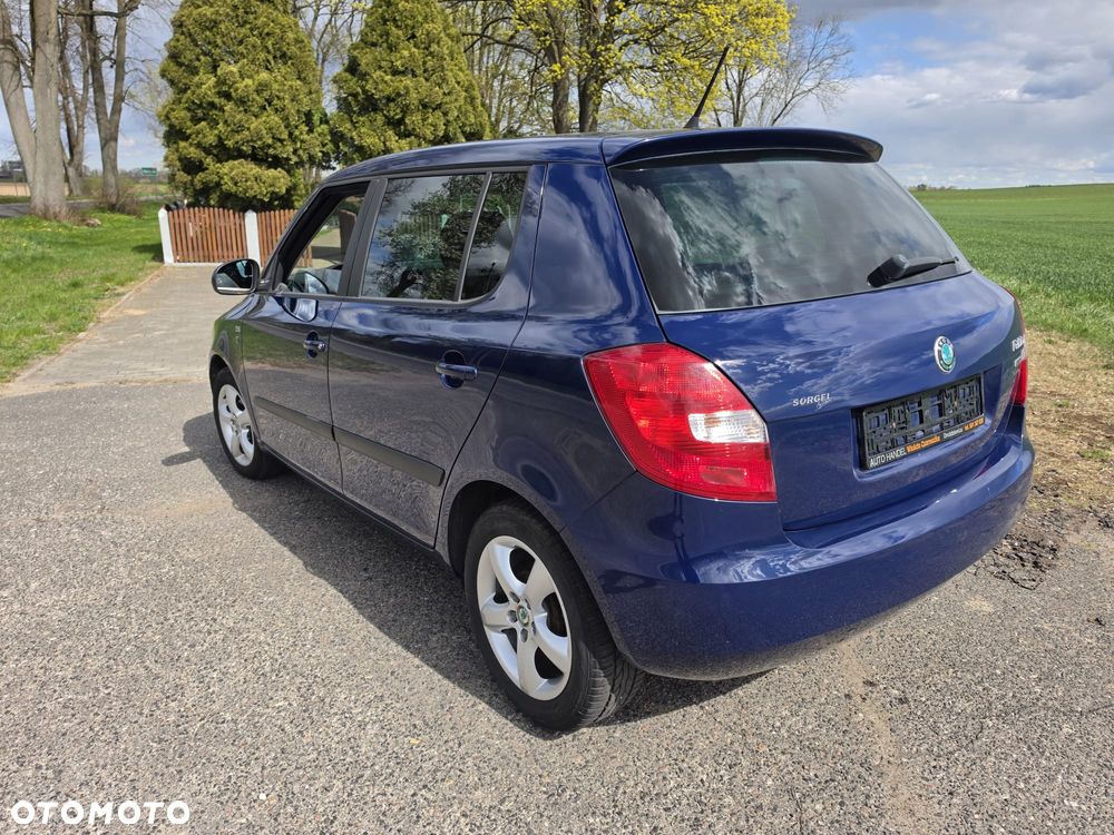 Skoda Fabia 1.2 HTP FAMILY - 16