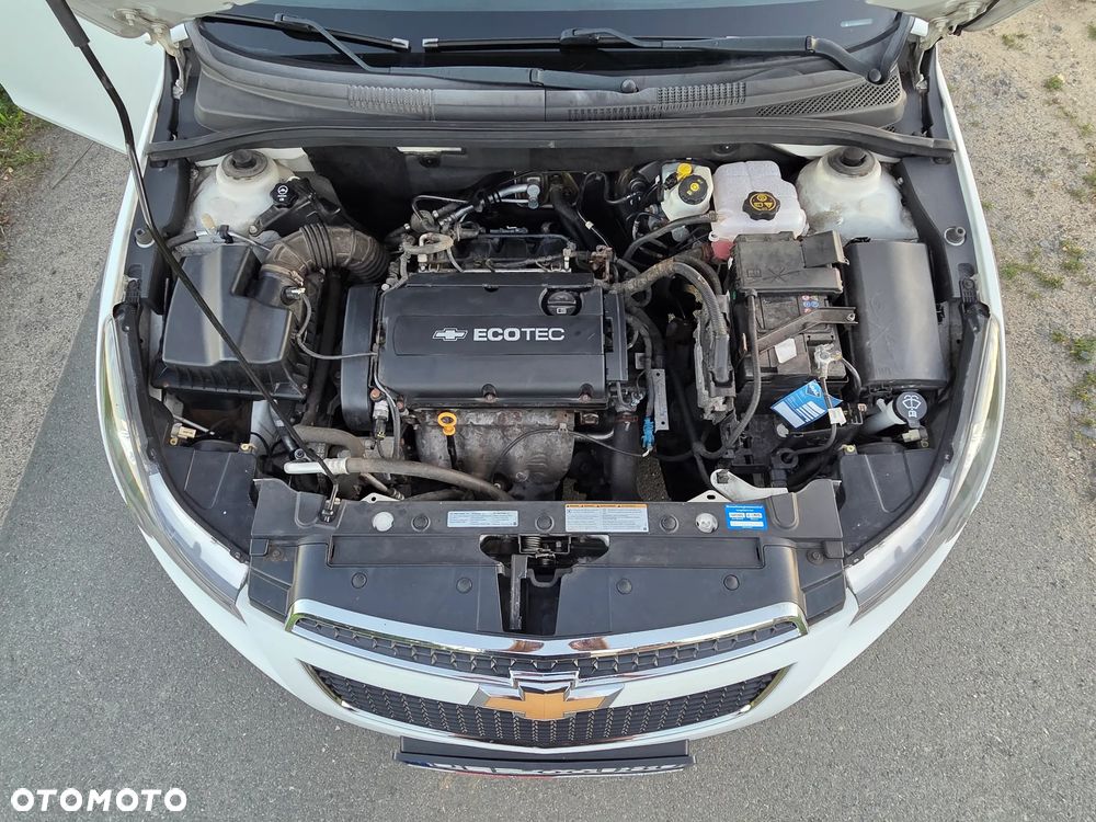 Chevrolet Cruze 1.8 LTZ+ - 25