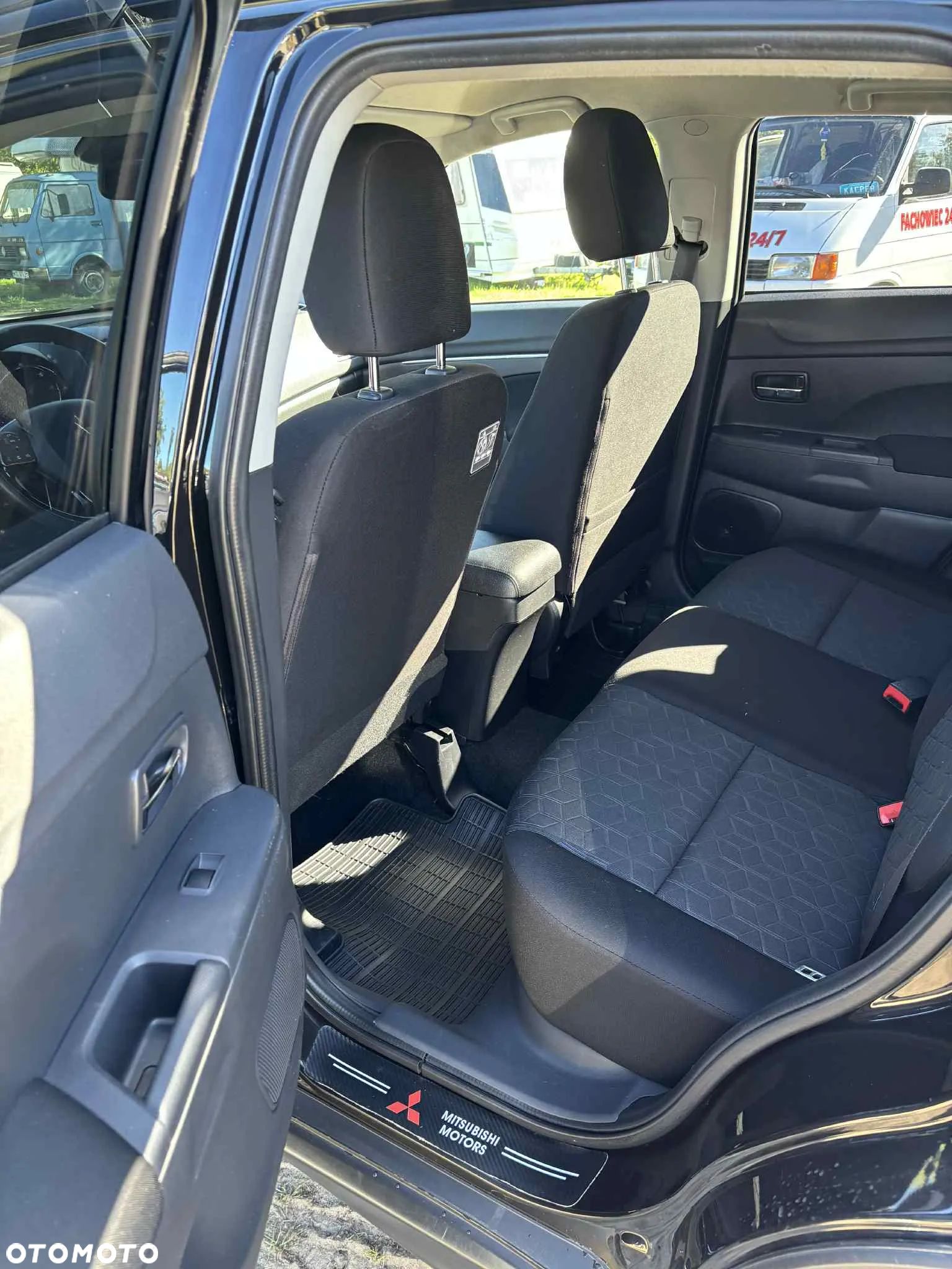Mitsubishi ASX 1.6 Black Edition - 1