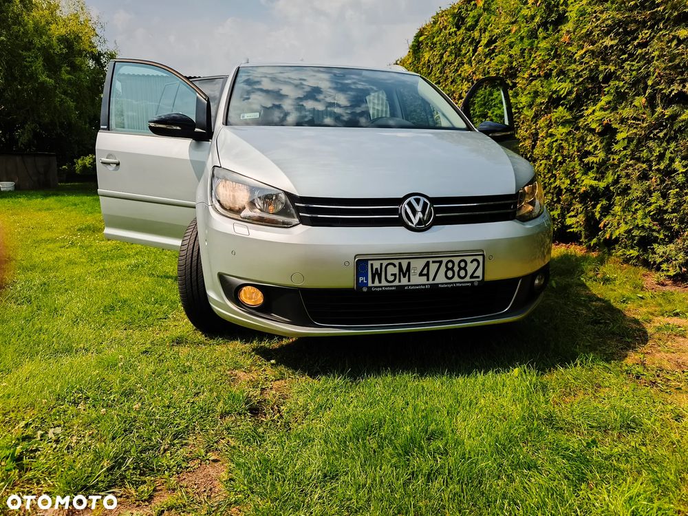 Volkswagen Touran 2.0 TDI DPF STYLE - 38