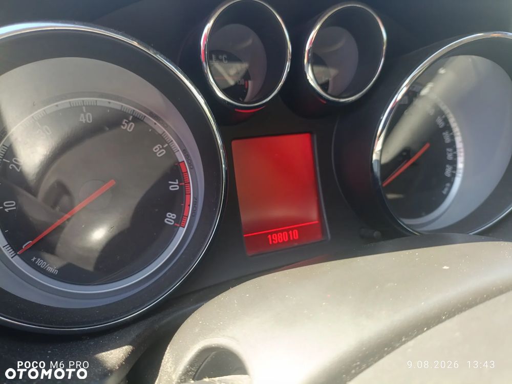 Opel Insignia 1.8 Sport - 13