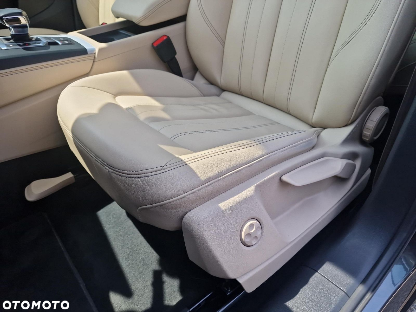 Audi Q5 Sportback - 12