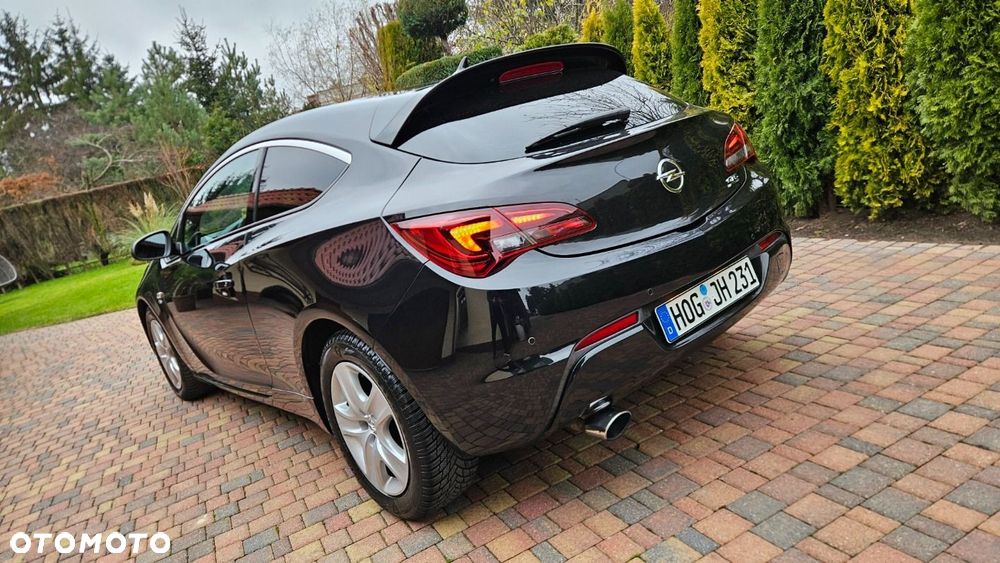 Opel Astra IV GTC 1.6 T SIDI Sport S&S - 8