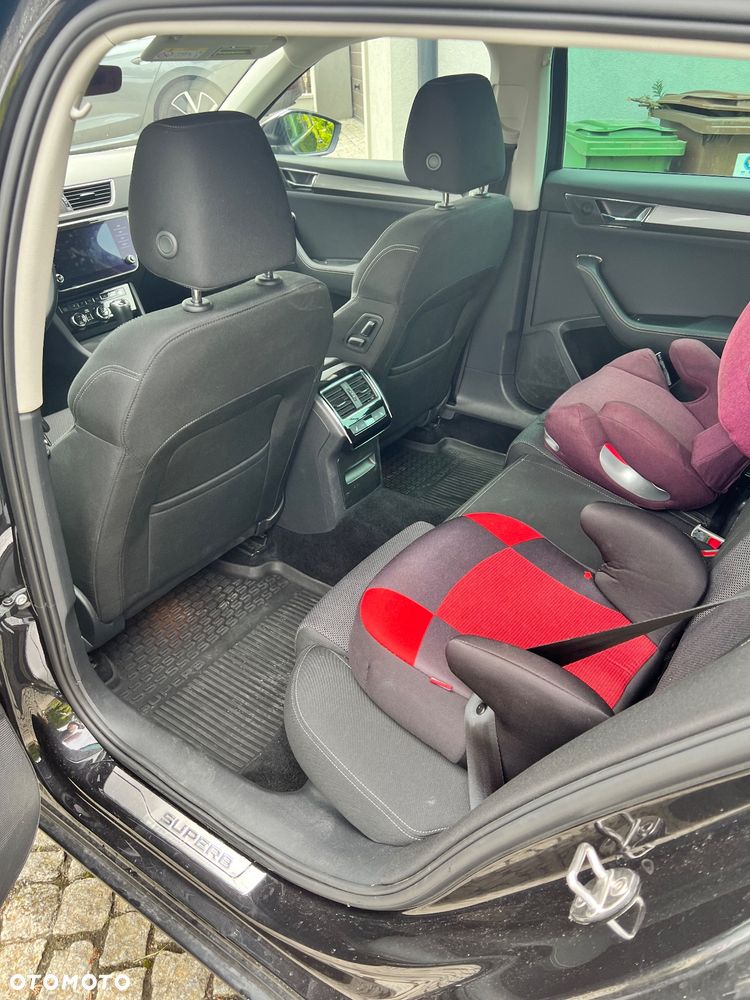 Skoda Superb 2.0 TDI SCR 4x4 Style DSG - 7