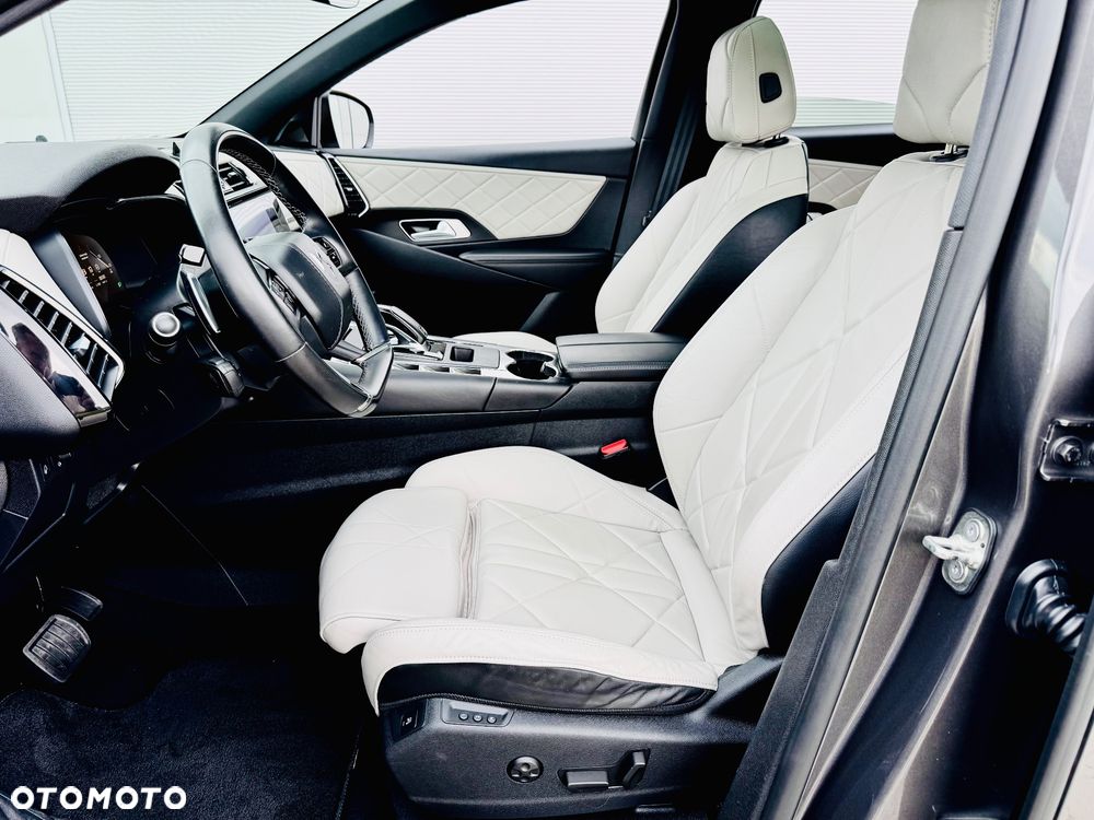 DS Automobiles DS 7 Crossback - 26