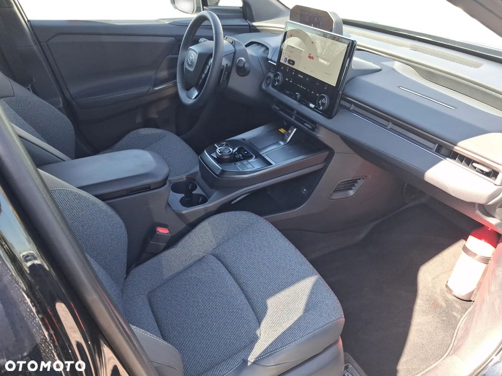 Toyota bZ4X 73.1kWh Style - 21