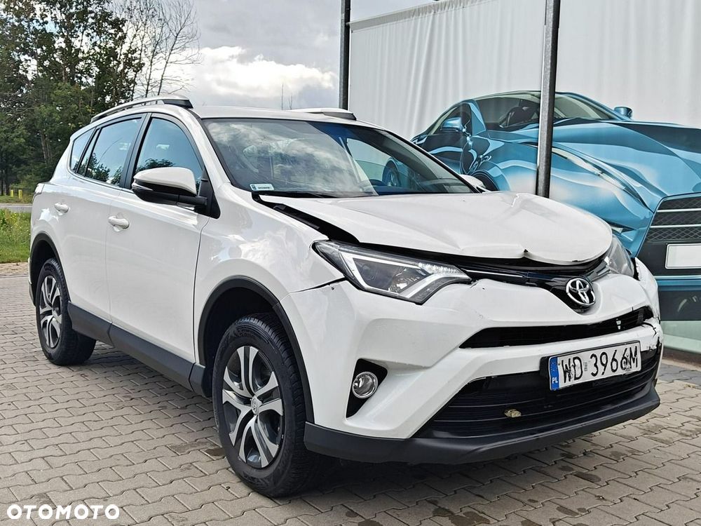 Toyota RAV4 - 1