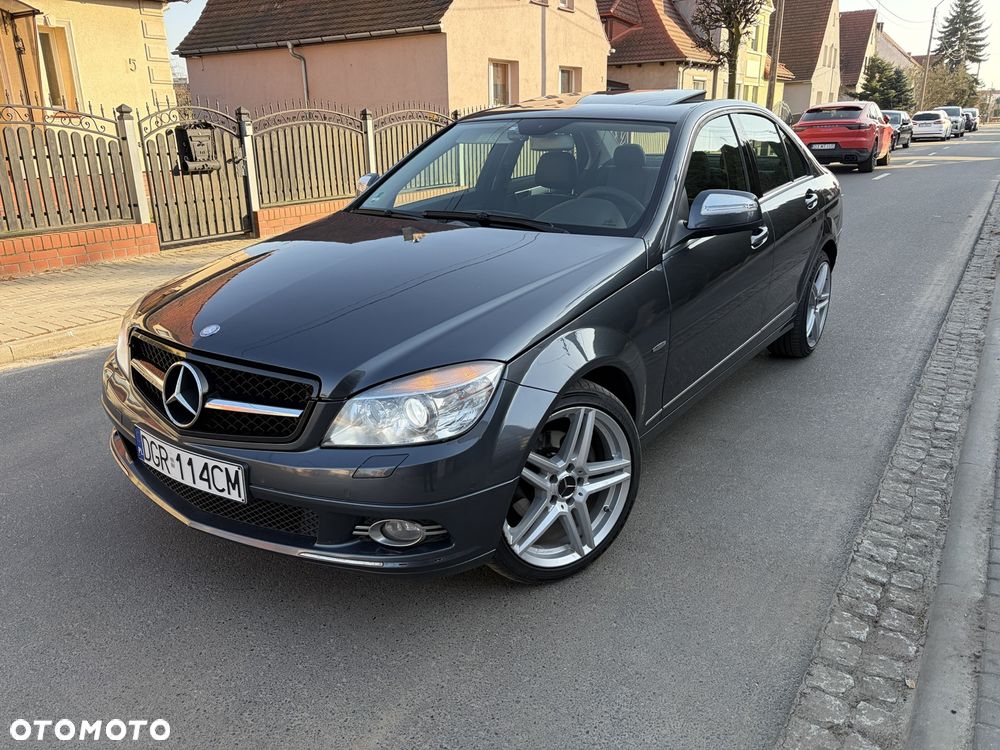 Mercedes-Benz Klasa C 280 T Classic 4-Matic - 1