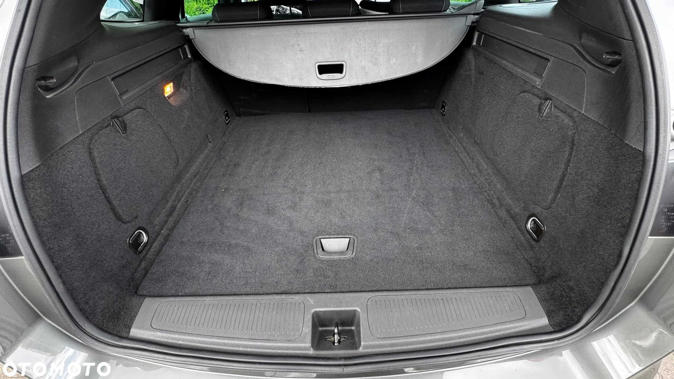 Opel Astra V 1.4 T Dynamic S&S - 33