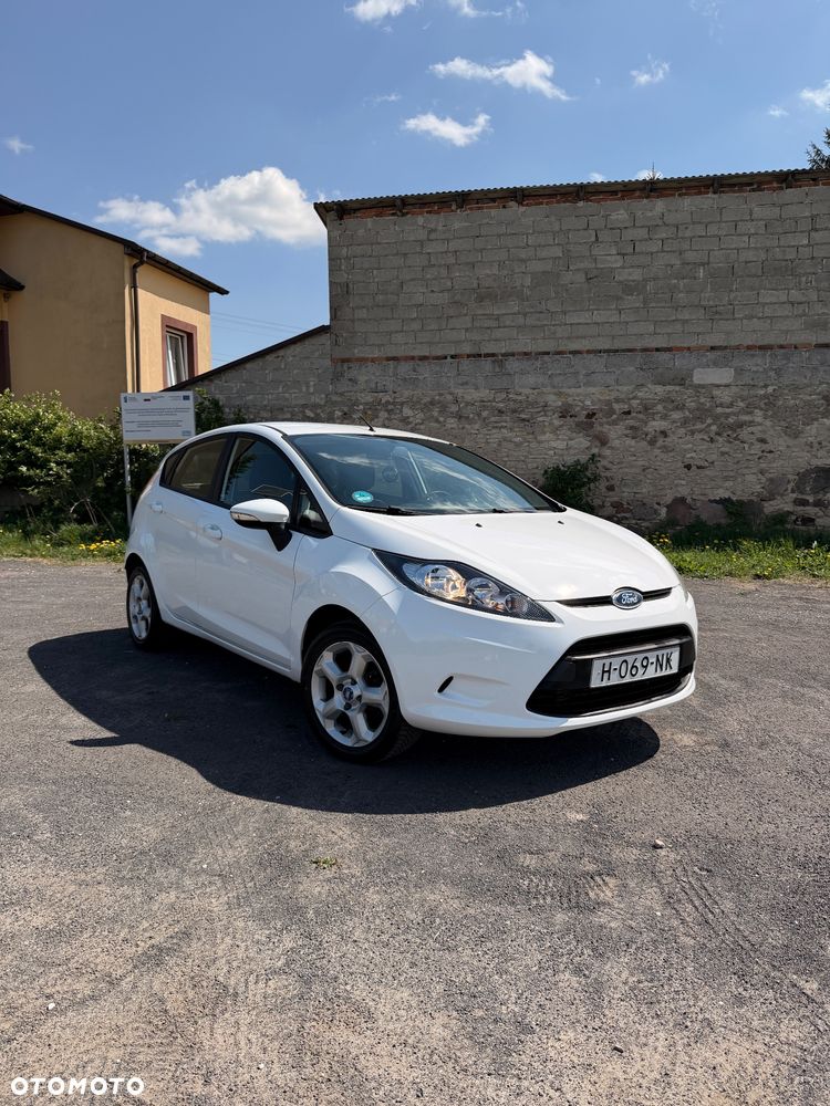 Ford Fiesta 1.25 SYNC Edition - 14