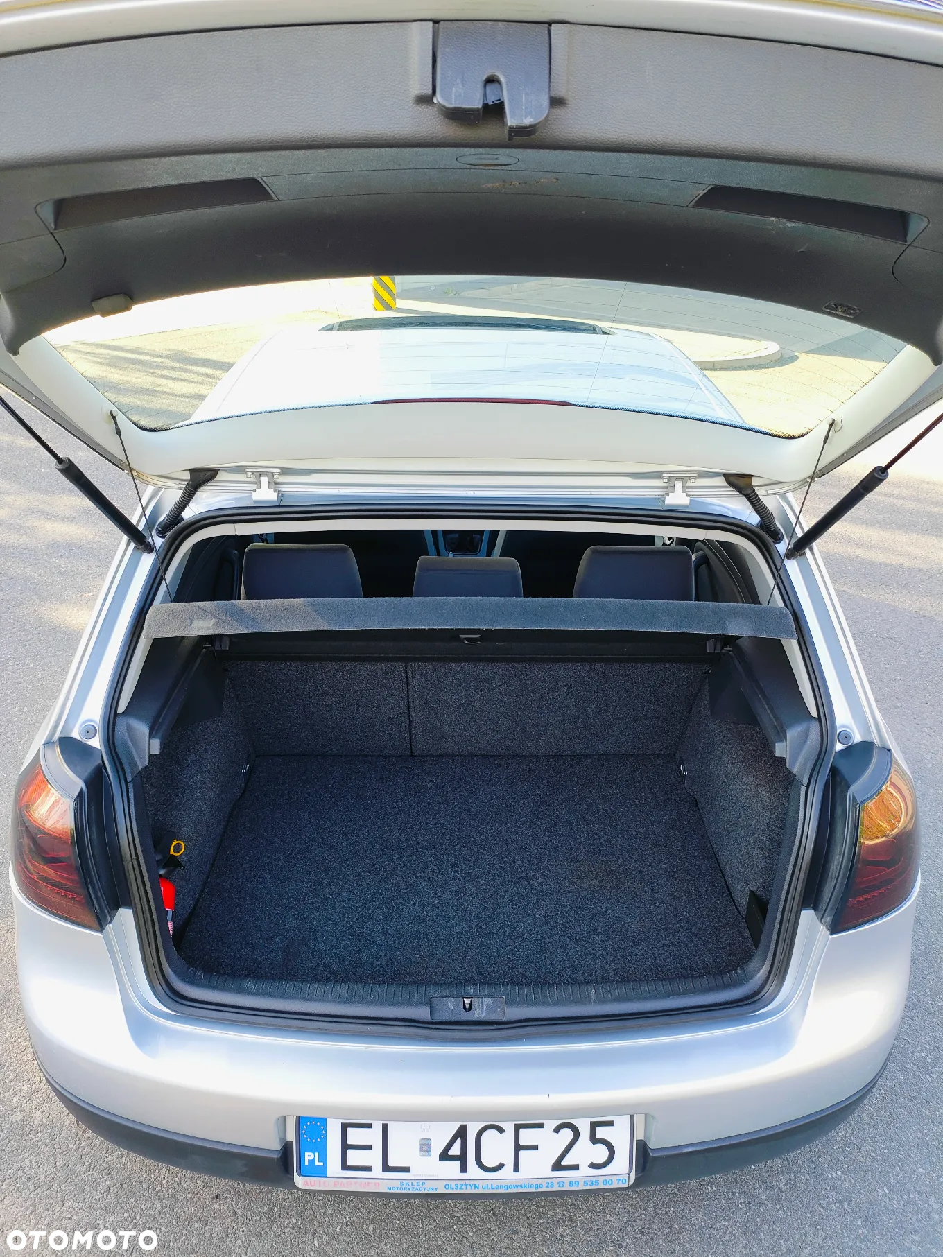 Volkswagen Golf 1.6 Trendline - 26