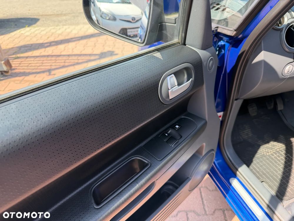 Mitsubishi Colt 1.3 Invite - 15