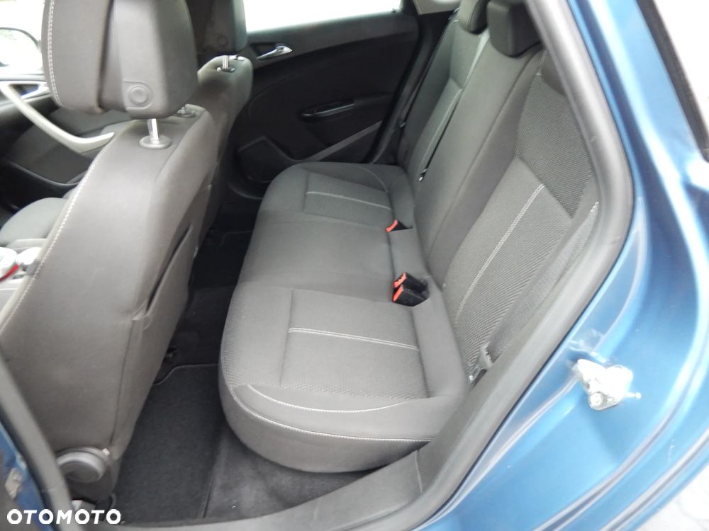 Opel Astra 1.4 T Cosmo EU6 - 19