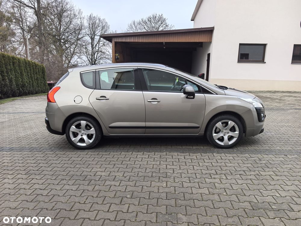 Peugeot 3008 HDi FAP 150 Premium - 4