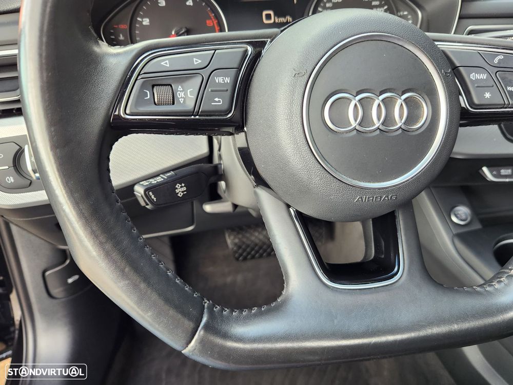 Audi A4 Avant 40 TDI S tronic - 32