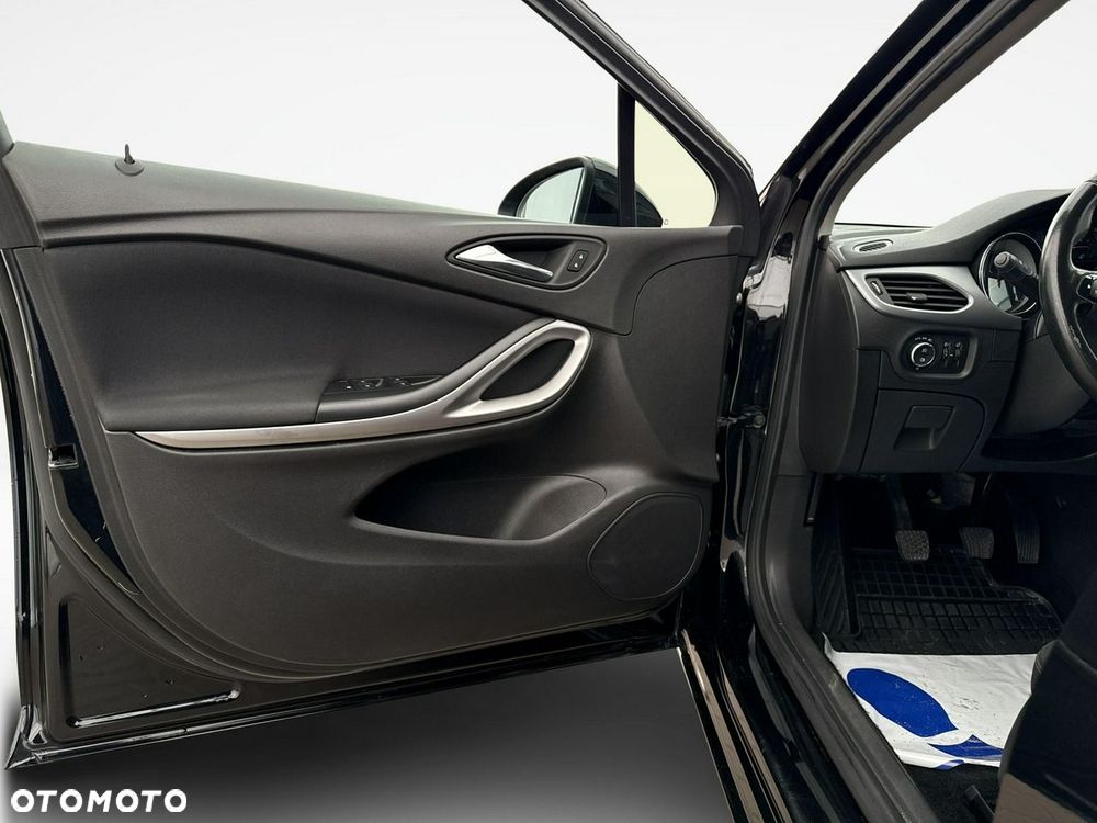 Opel Astra - 11