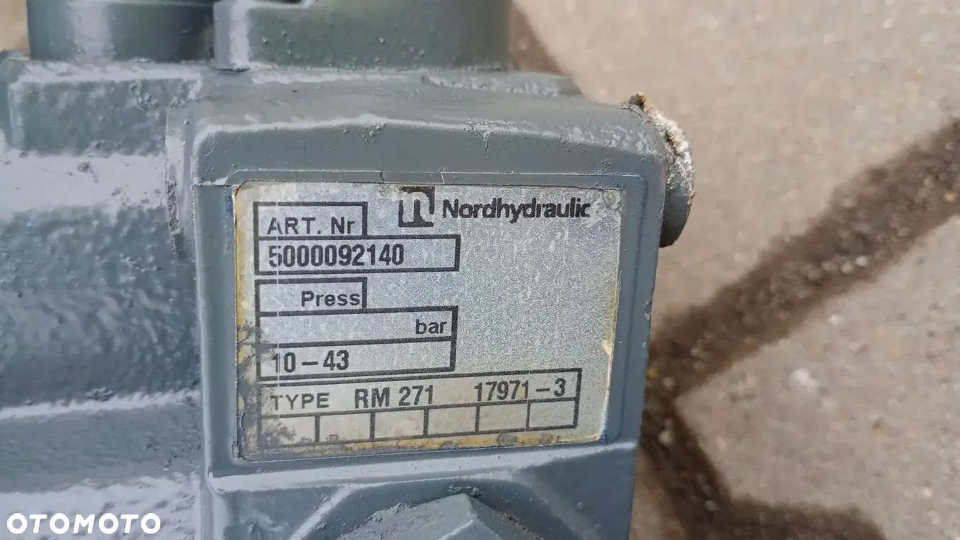 FV. NORDHYDRAULIC RM 271 ROZDZIELACZ HYDRAULICZNY RM271 ZOELLER Medium XL - 5