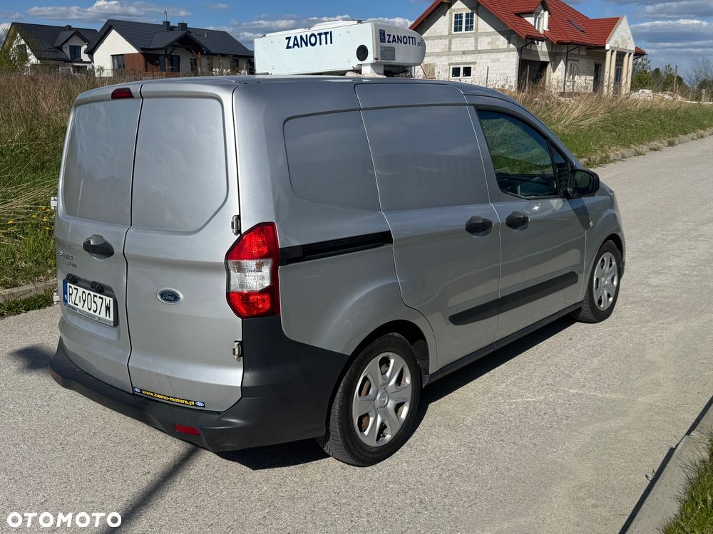 Ford Transit courier - 7