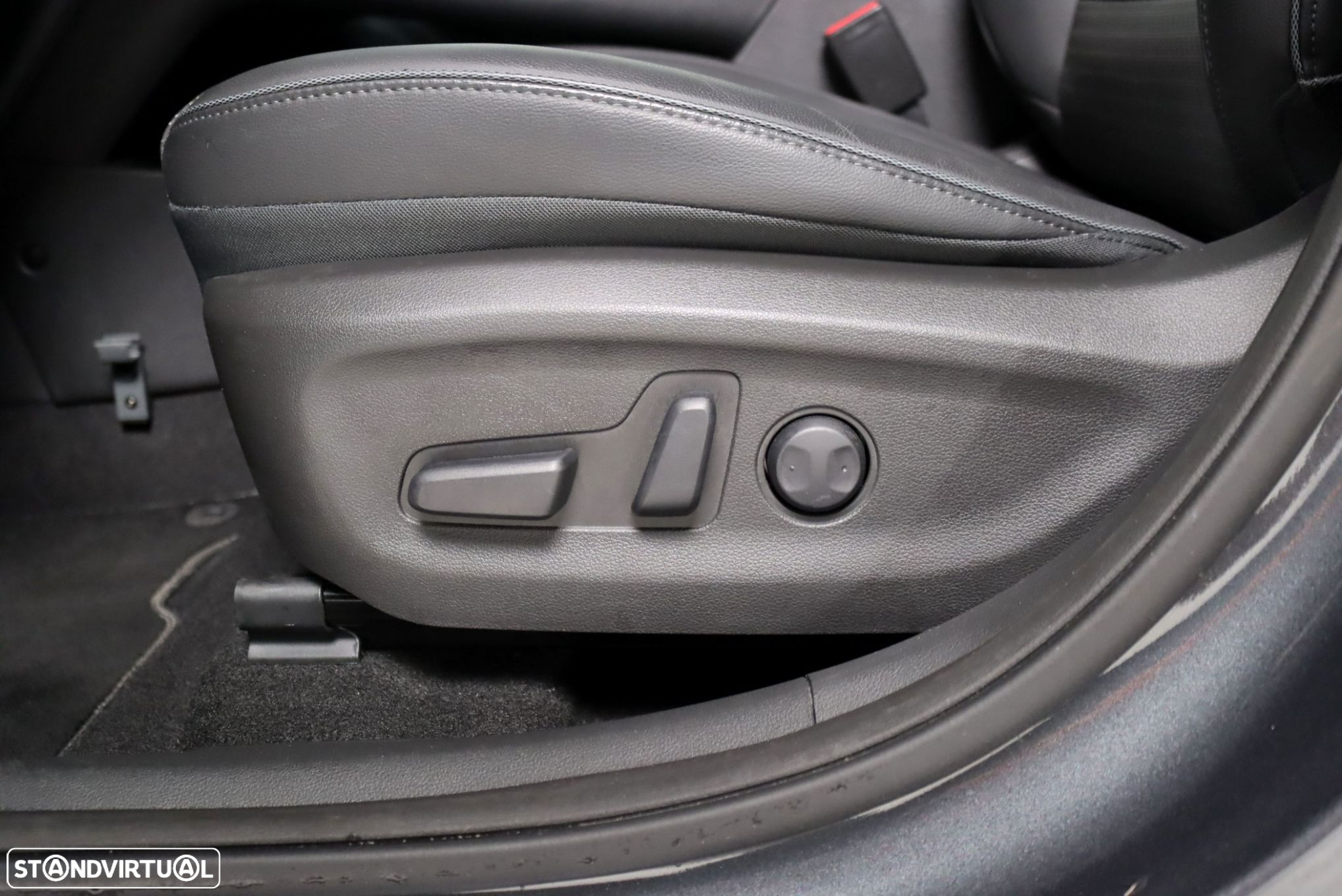Hyundai Kauai EV 64kWh Vanguard - 15