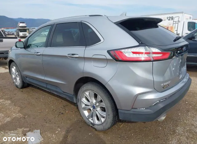 Ford Edge - 3