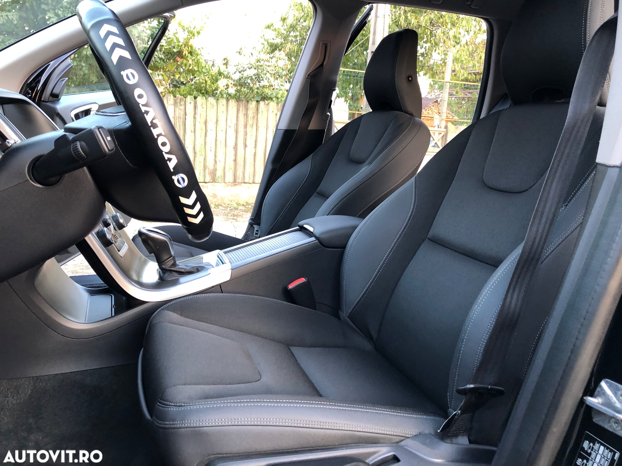 Volvo XC 60 D4 Geartronic Summum - 32