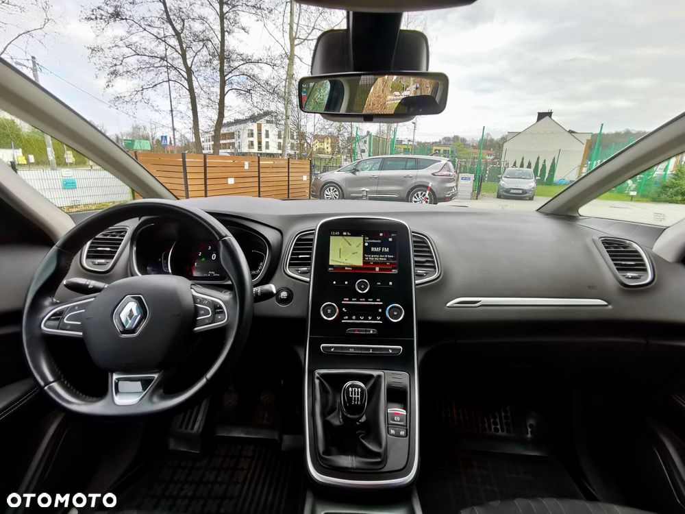 Renault Scenic ENERGY TCe 140 LIMITED - 13