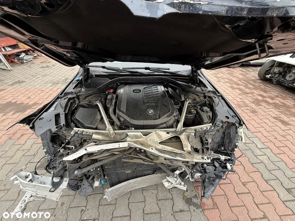 BMW Seria 7 740Li sport - 13