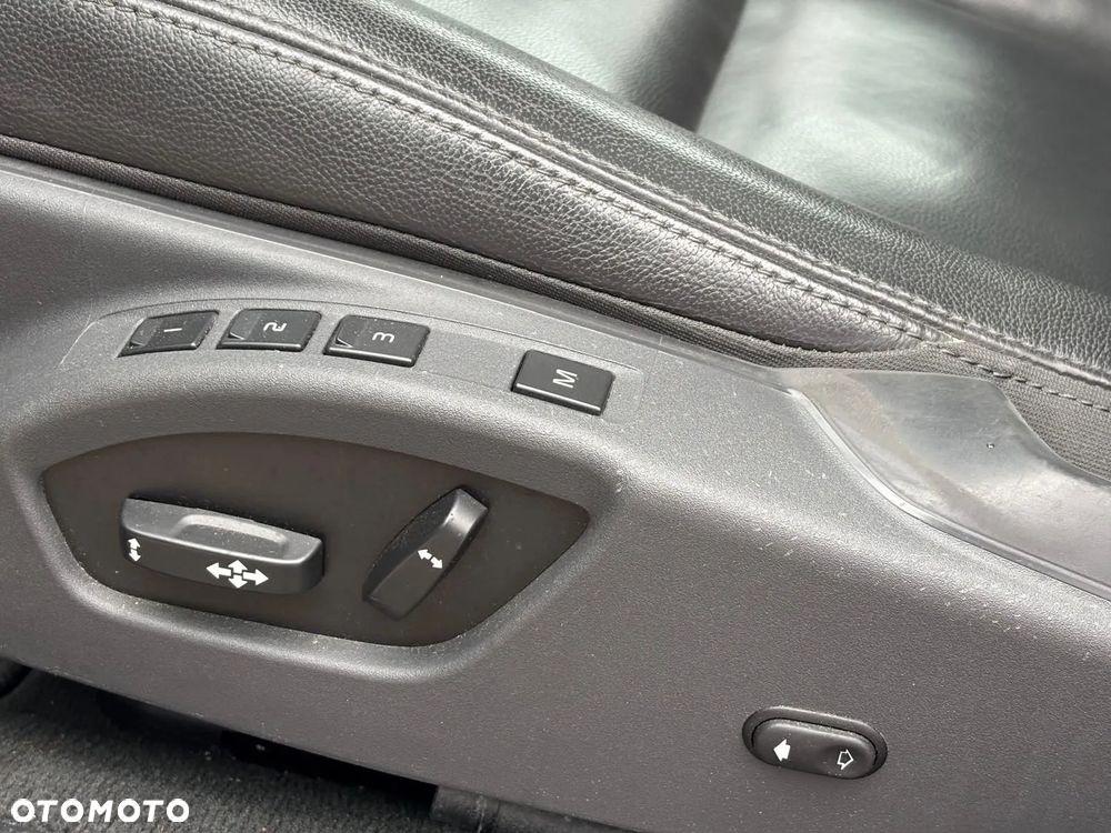 Volvo V60 D3 Summum - 17