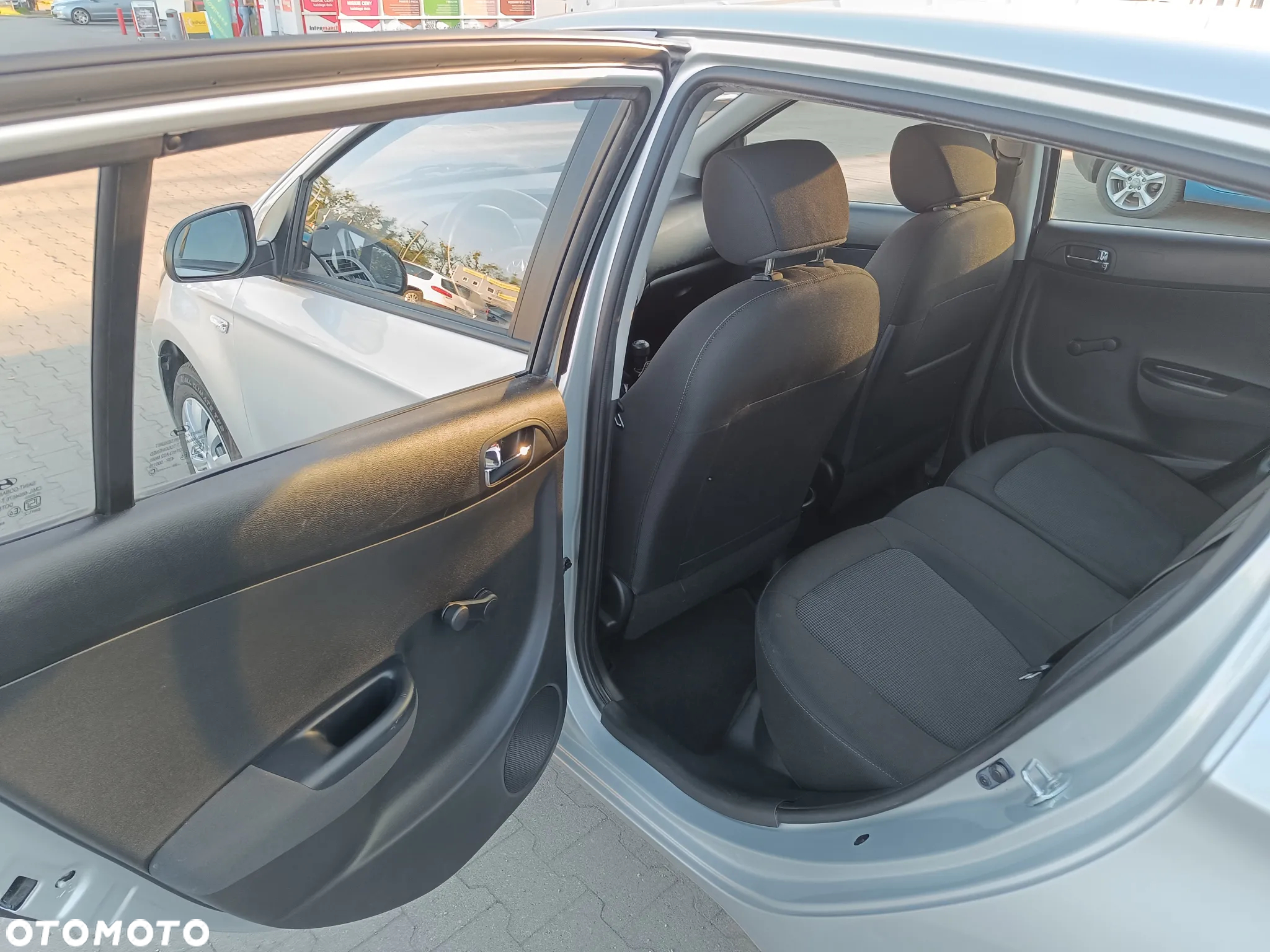 Hyundai i20 1.25 Comfort - 20
