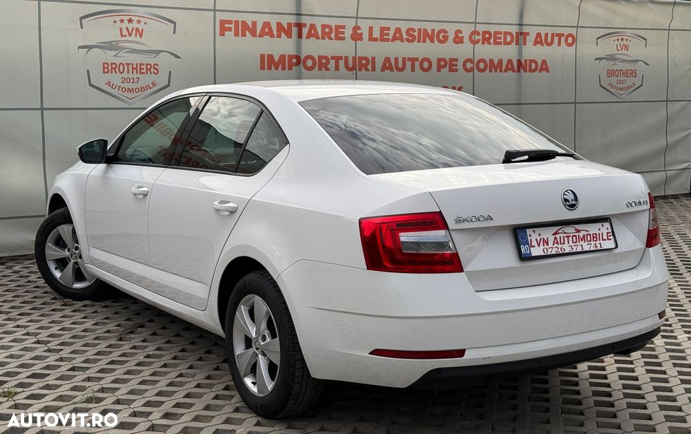 Skoda Octavia - 4