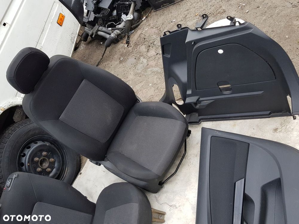 fotel prawy tapicerka Opel Corsa D - 4