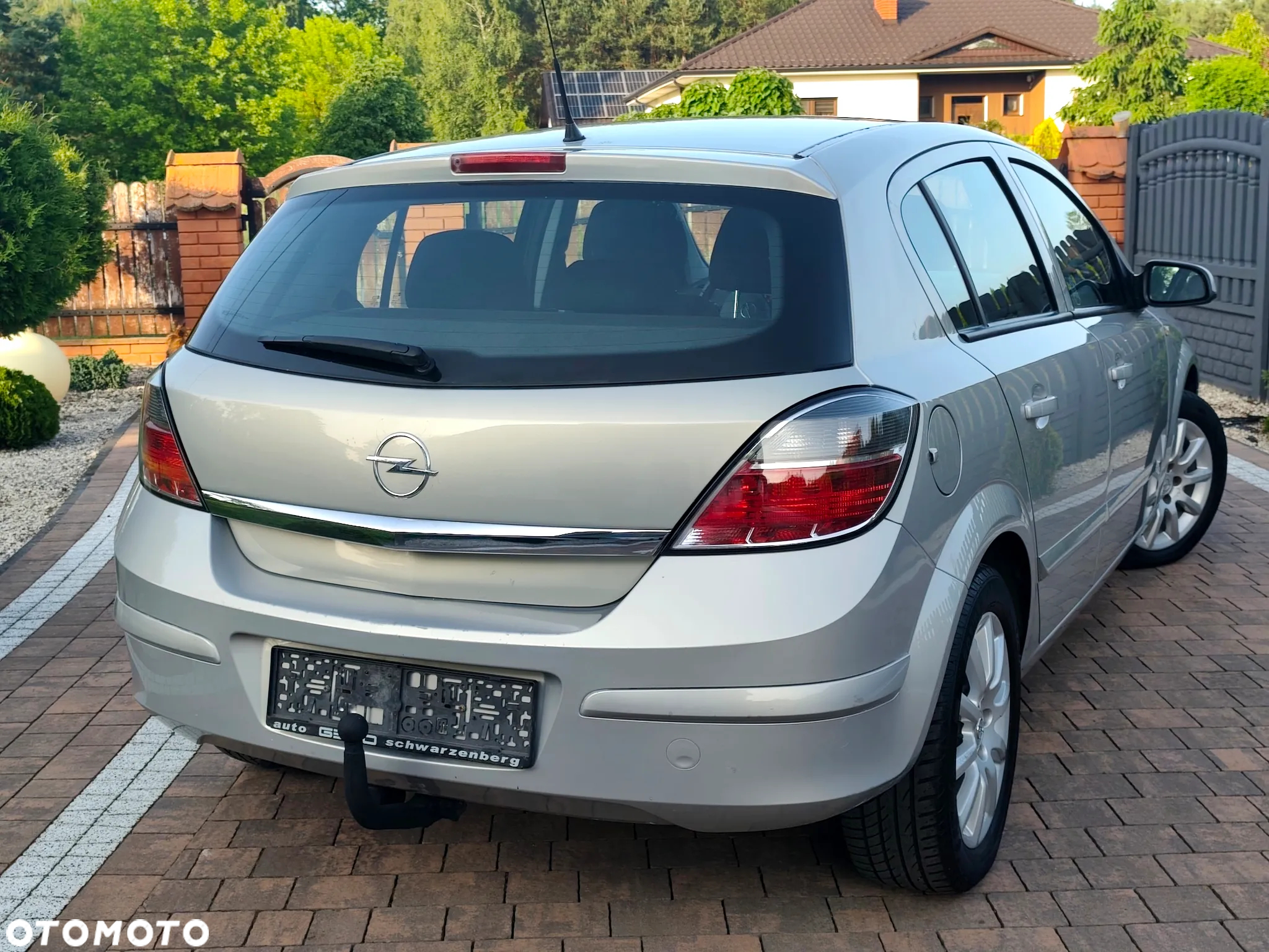 Opel Astra 1.6 - 16
