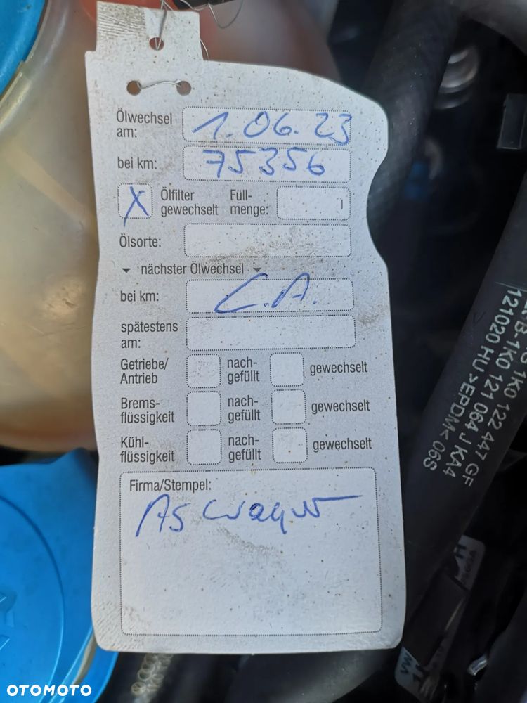 Volkswagen Golf 1.6 TDI DPF Trendline - 27