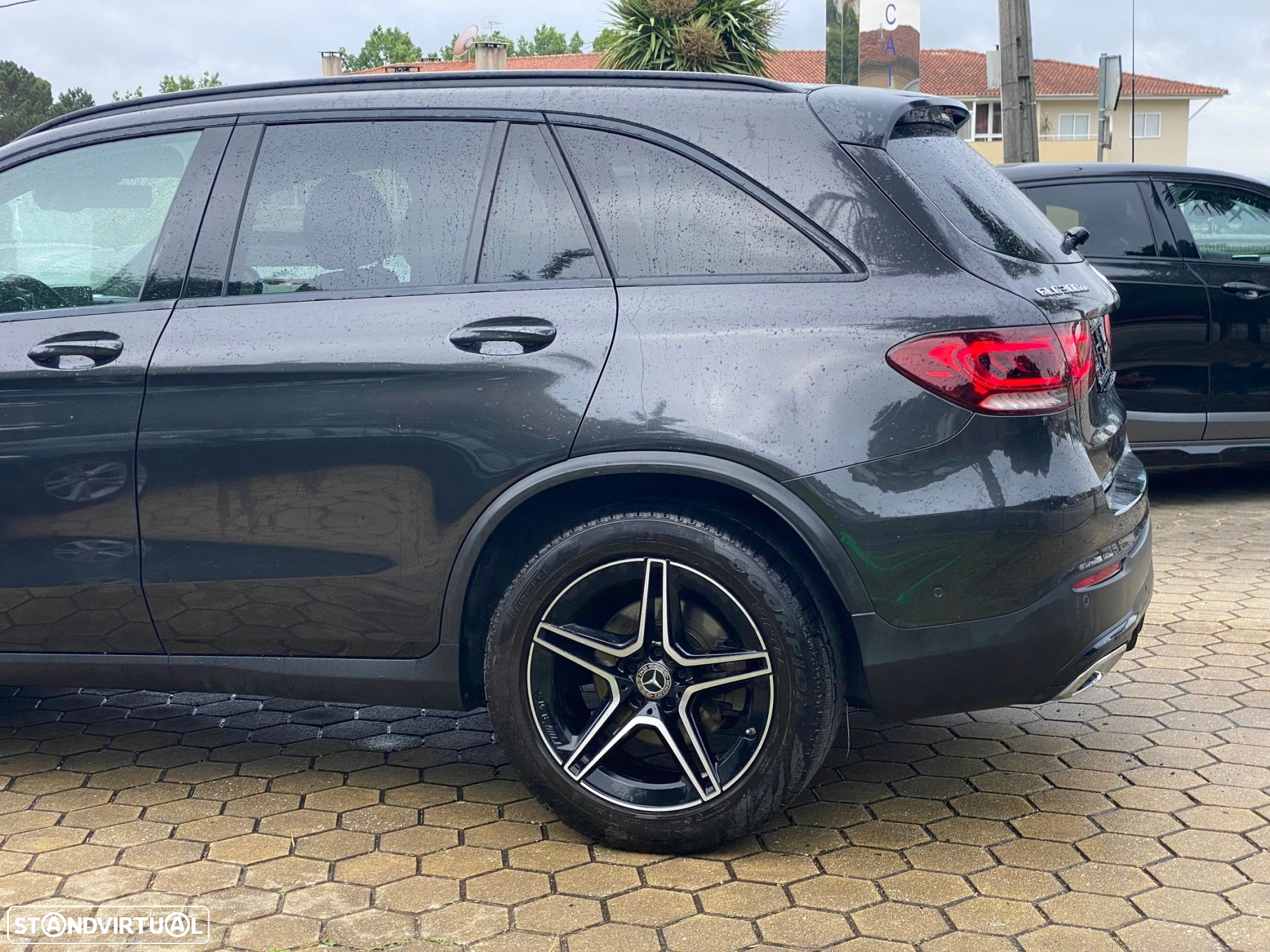 Mercedes-Benz GLC 300 - 8