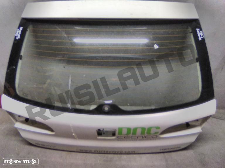 Tampa Da Mala  Seat Ibiza Iii (6l) [2002_2009] 1.4 Tdi - 1