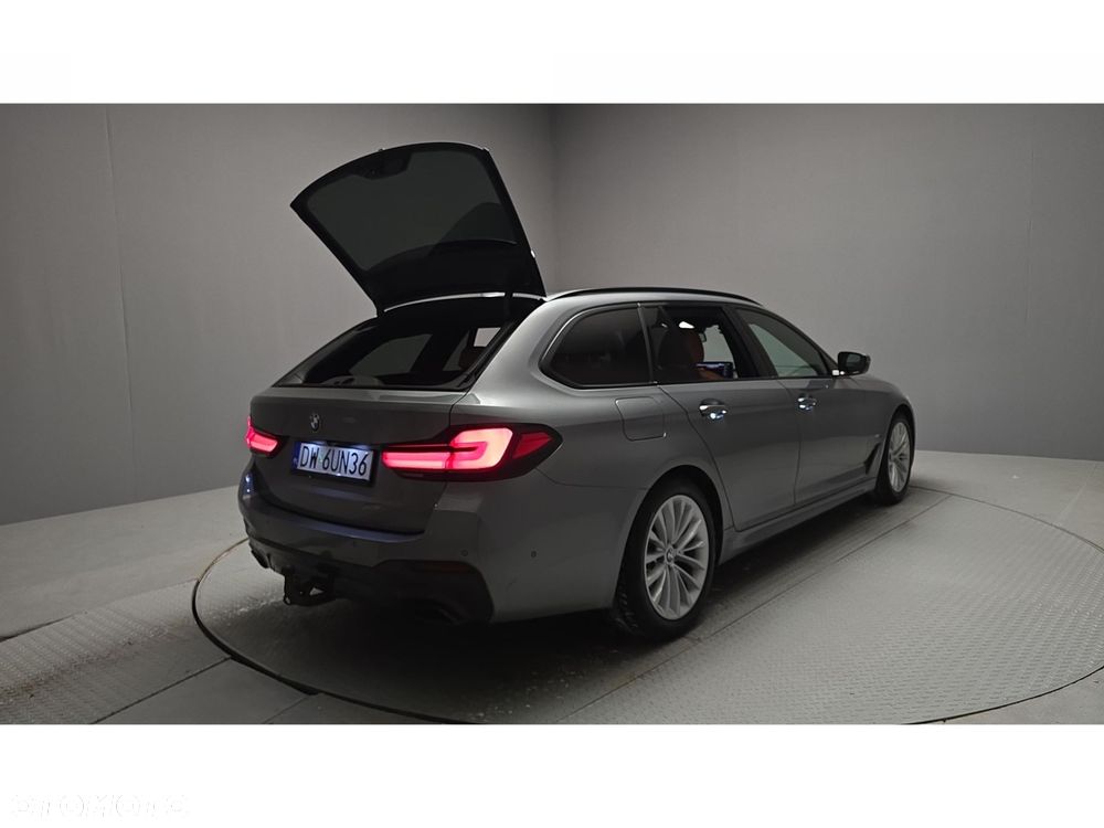 BMW Seria 5 - 30