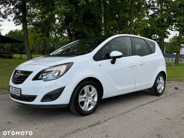 Opel Meriva 1.4 T Design Edition