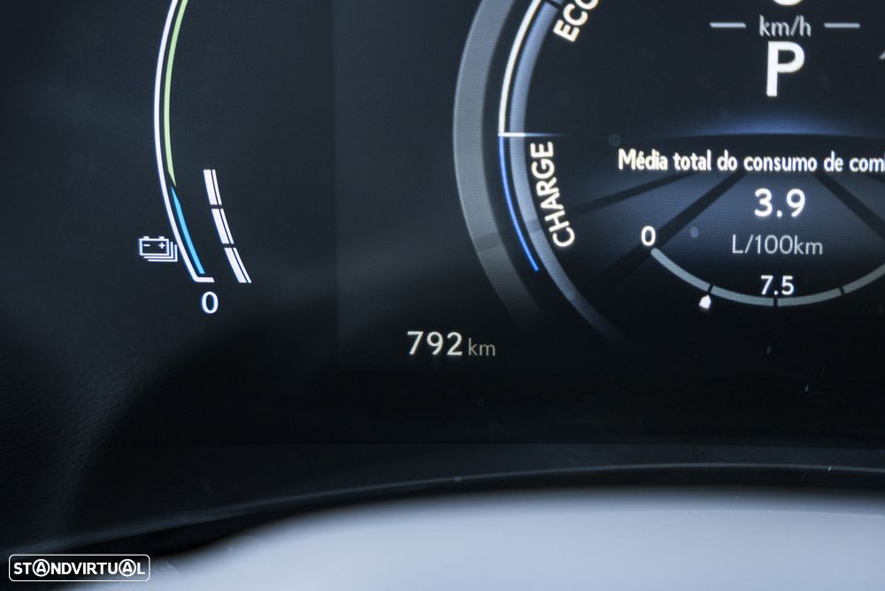 Lexus NX 450h+ - 24