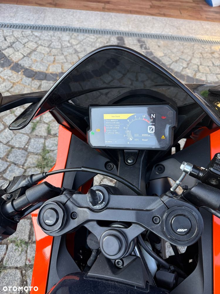 KTM RC 125 - 6