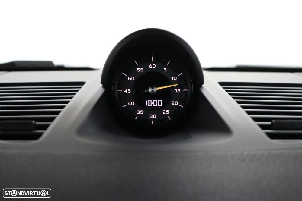 Porsche 911 (992) GT3 PDK - 21