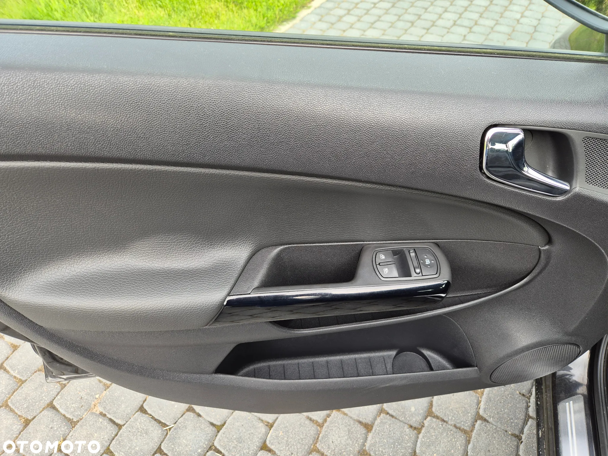 Opel Corsa 1.2 16V EcoFLEX 150 Jahre - 33