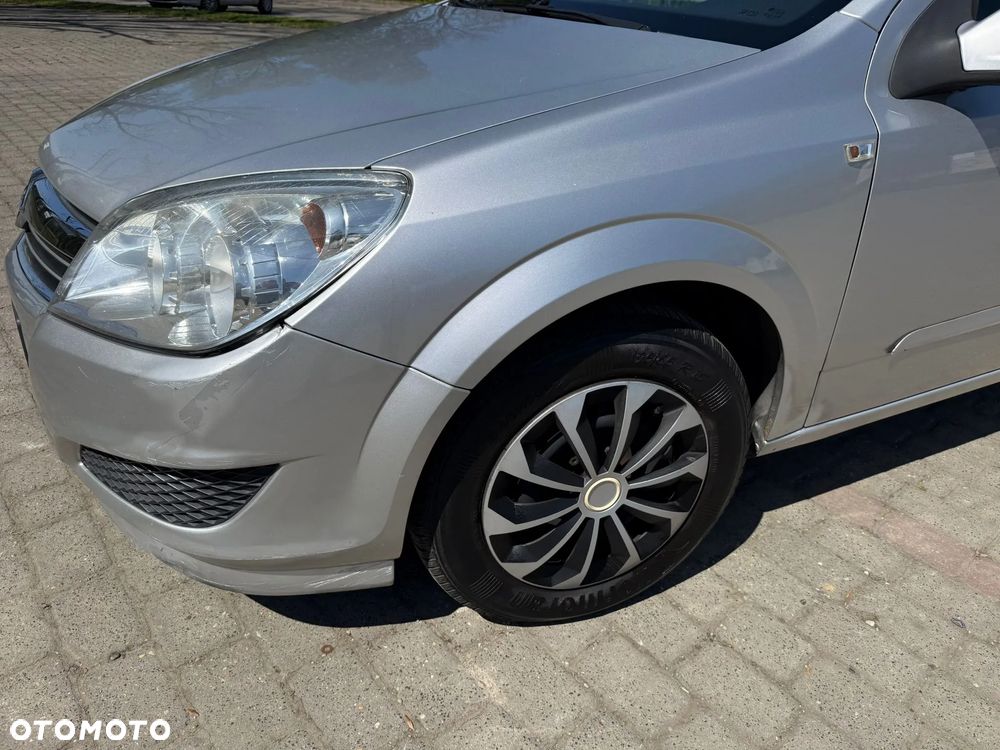 Opel Astra 1.4 Selection - 14