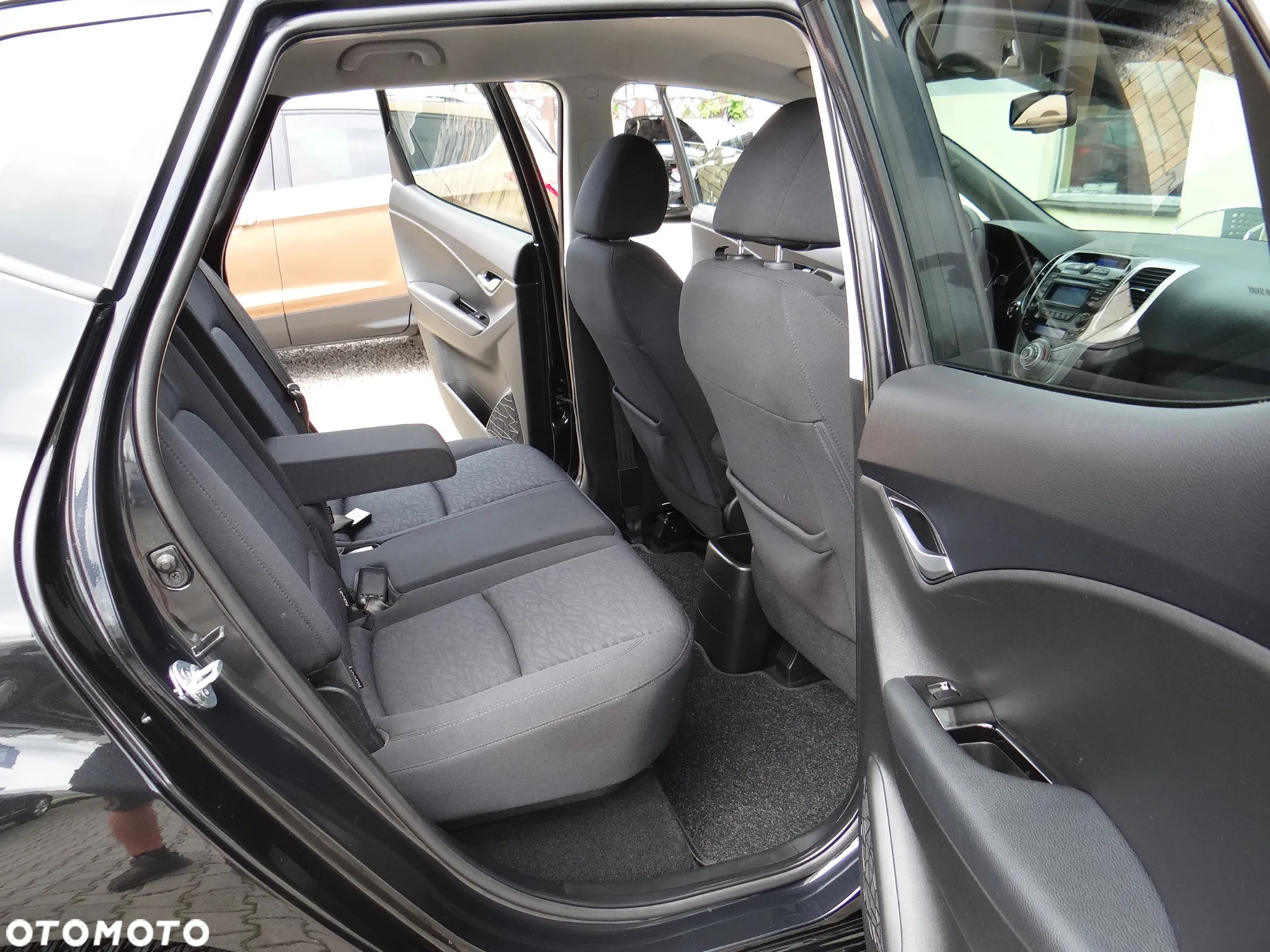 Hyundai ix20 1.4 Premium - 36