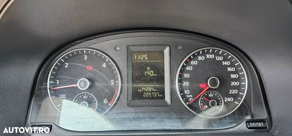 Volkswagen Caddy 1.6 TDi - 6