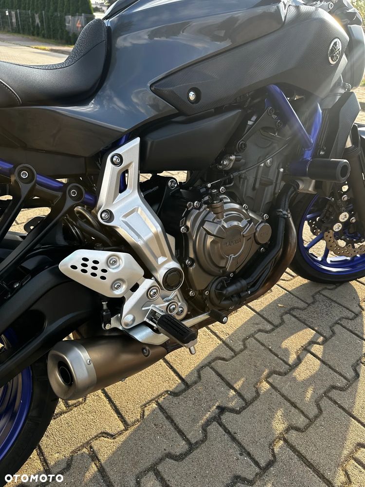 Yamaha MT - 16