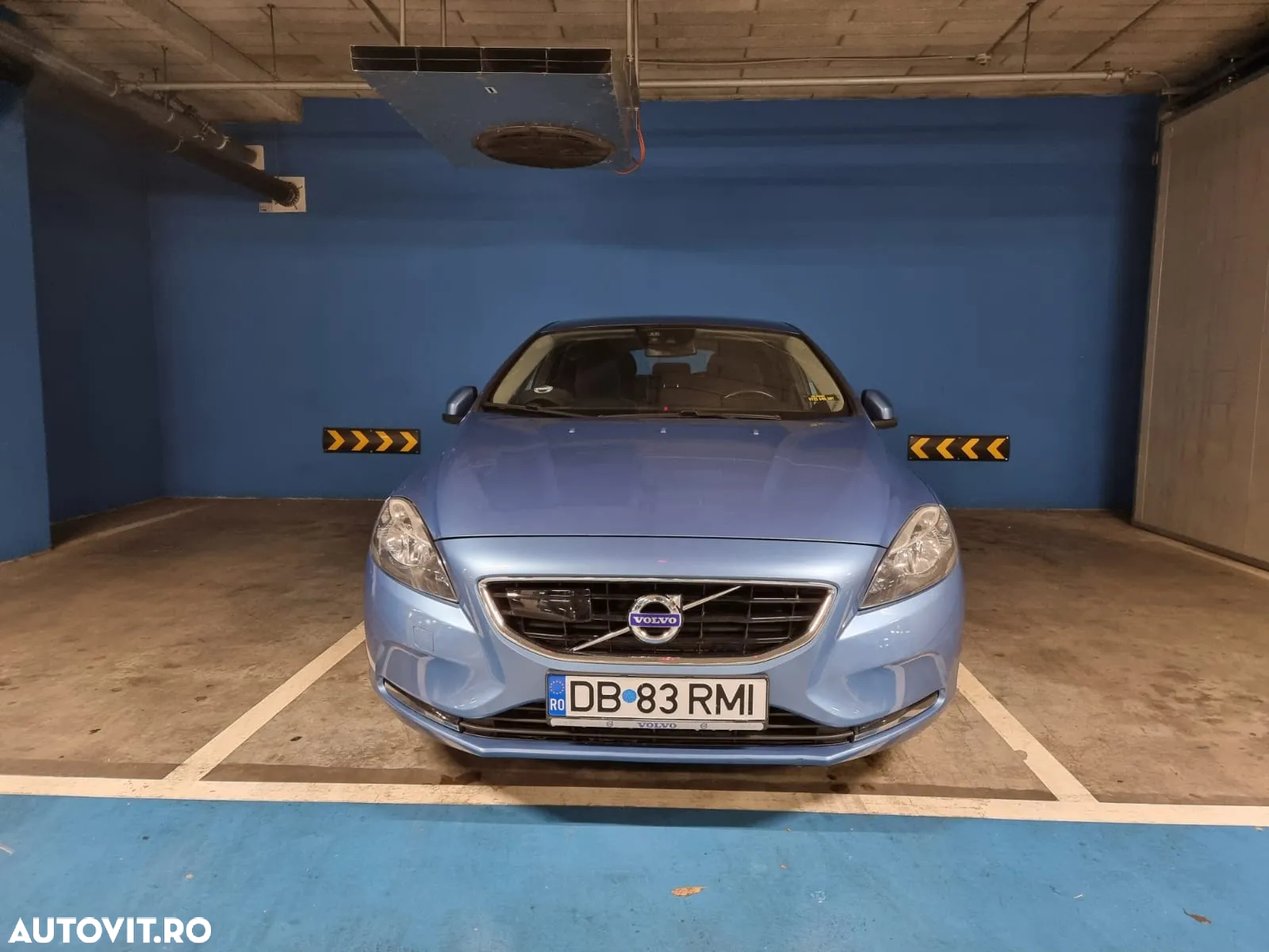 Volvo V40 D4 VEA Momentum - 3