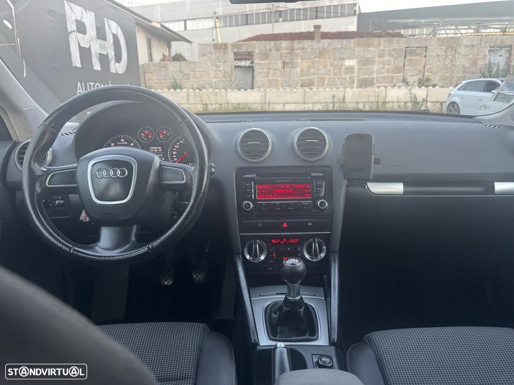 Audi A3 Sportback 2.0 TDi Sport - 25
