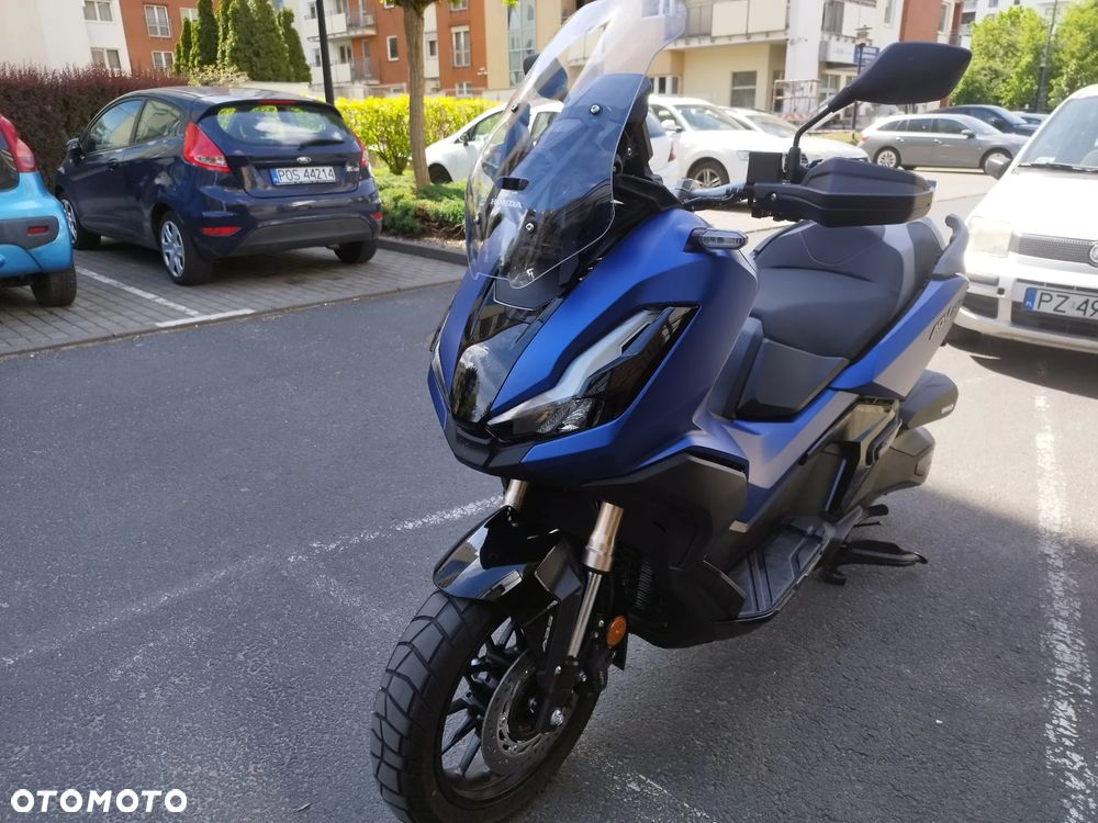 Honda ADV350 - 1